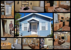 Texas Blue Apple Cottage